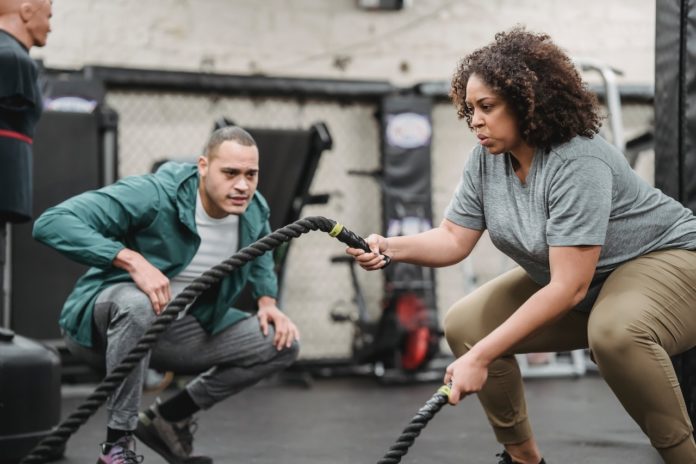 Être accompagné par un coach personnel pour vos séances de fitness